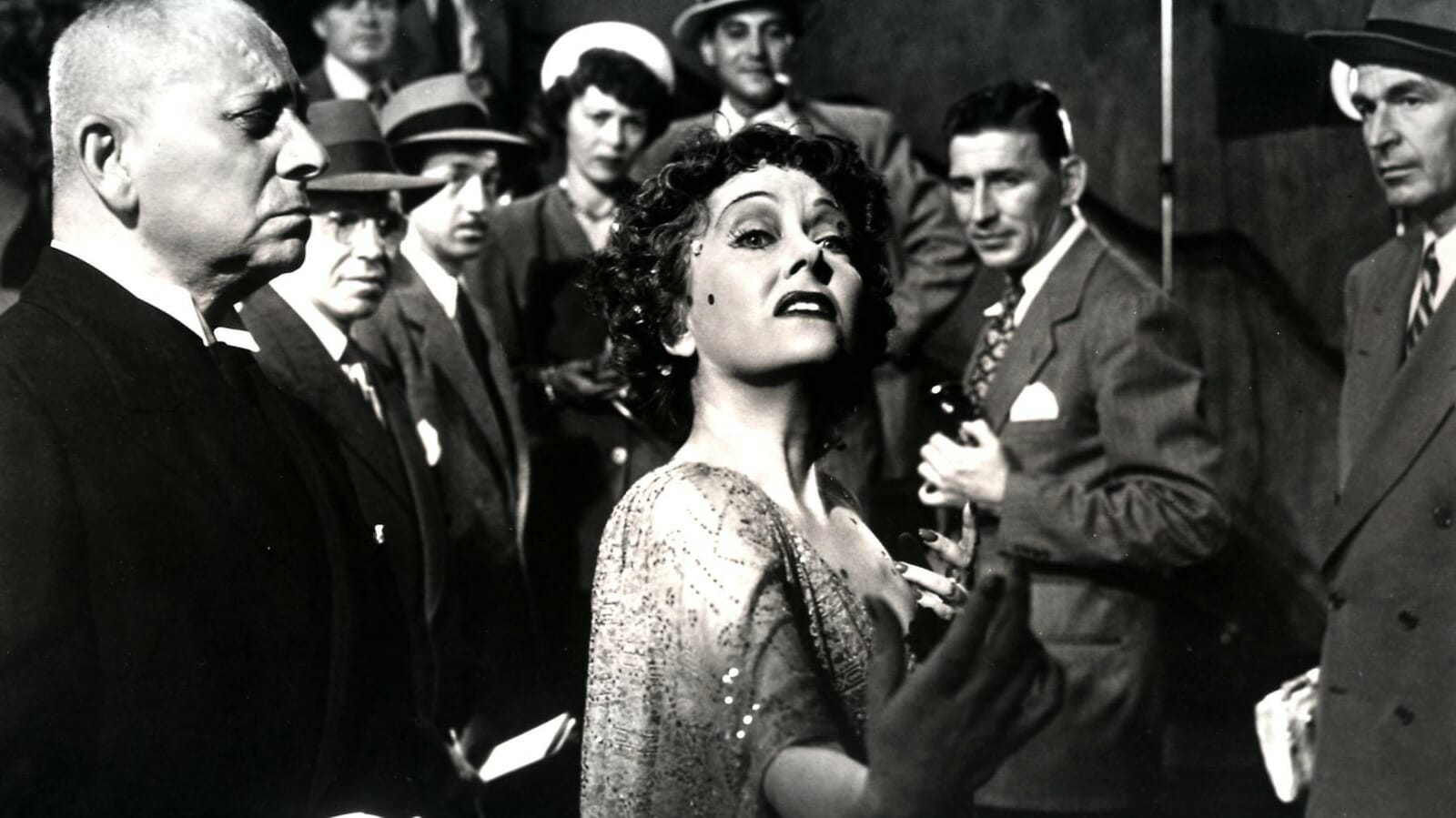 1. Sunset Boulevard (1950)