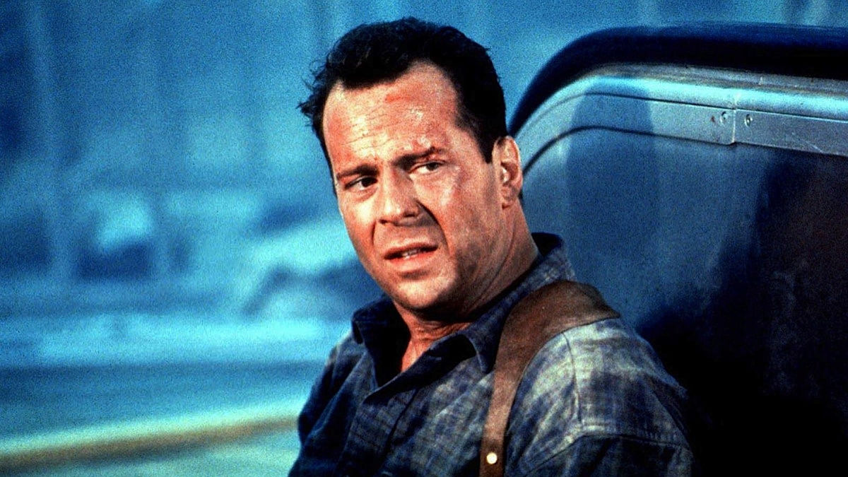 Die Hard 2 (1990)